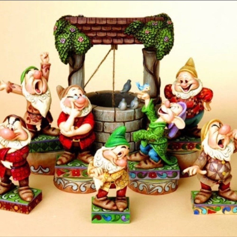 Jim Shore Disney Snow White Dwarfs